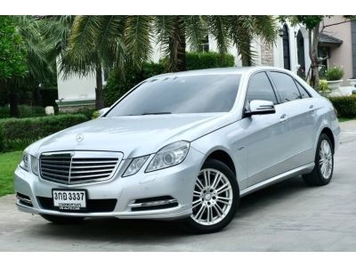 Mercedes-Benz E200 CGI Elegance W212 ปี 2012